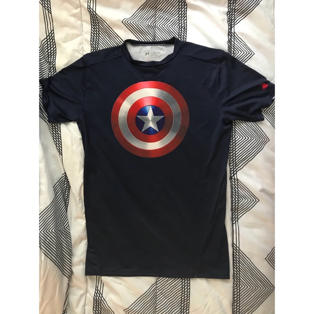 Under armer- Captain America Shirt